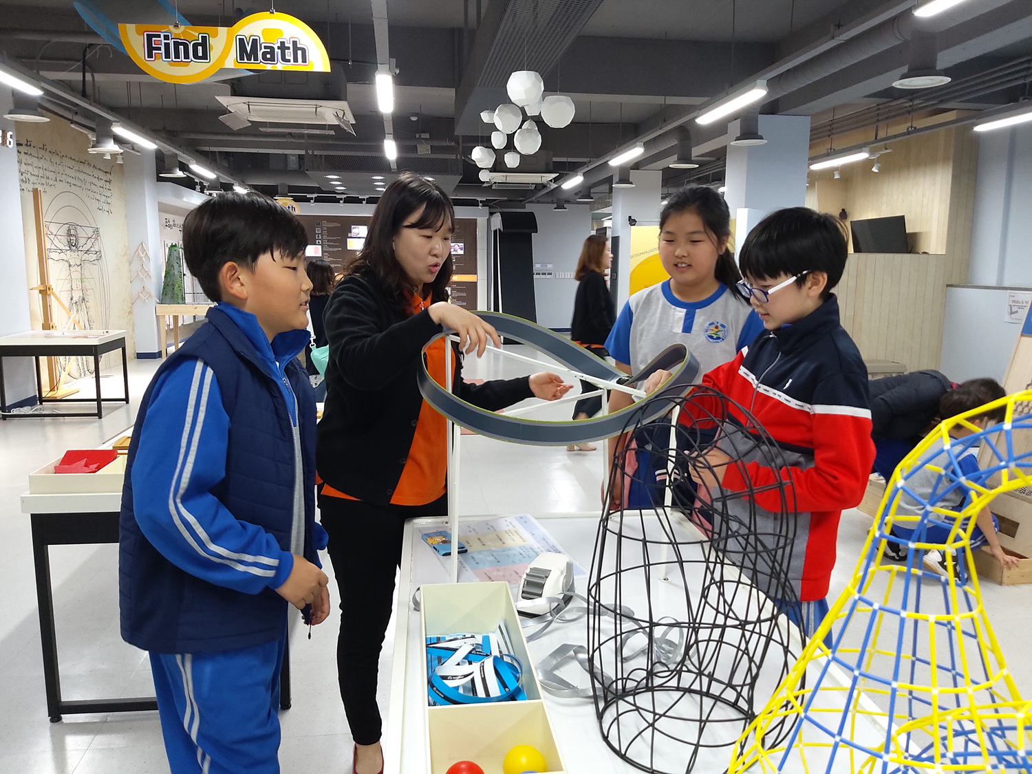 통영 죽림초, 수학문화관 방문체험학습 실시(사진1).jpg