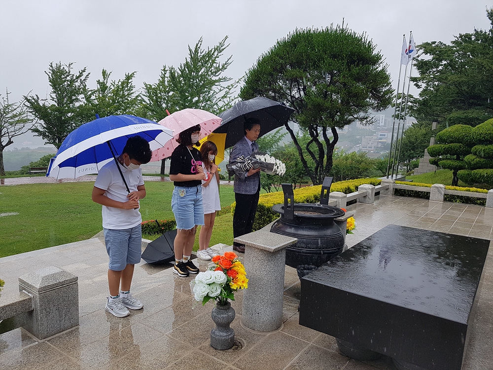 통영죽림초, 원문 해병대전적지 답사(사진1).jpg